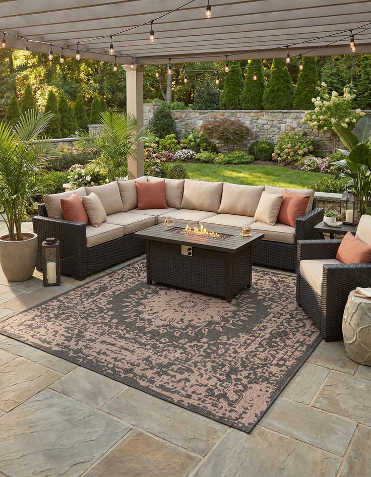 Detail image of 13' x 13'  Washable Traditional Indoor / Outdoor Square Rug