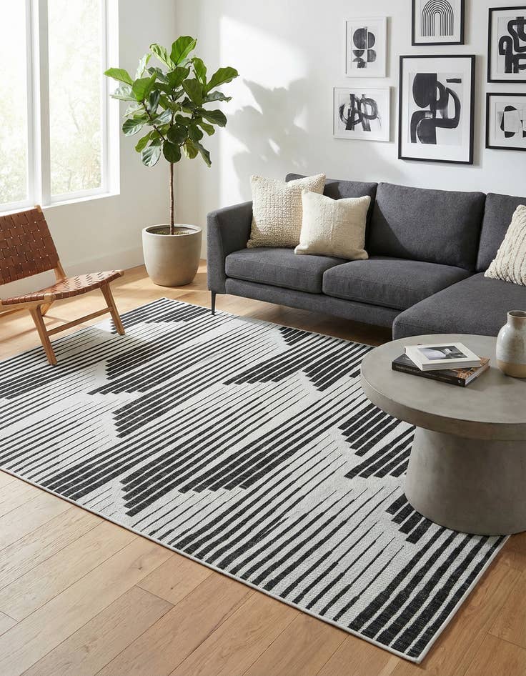 Detail image of  6' x 9'  Washable Modern Indoor / Outdoor Rug