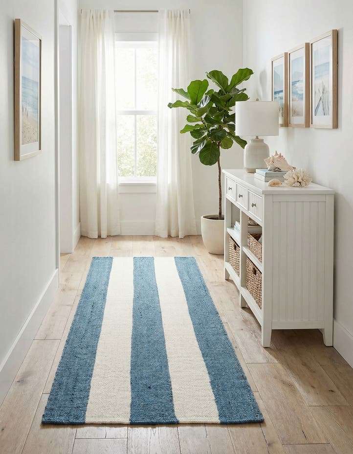 2' 7 x 10' Hand Woven Jill Zarin Hamptons Run...