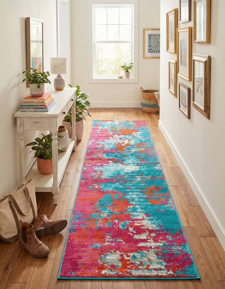 Detail image of 3' x 10' Azalea Runner Rug