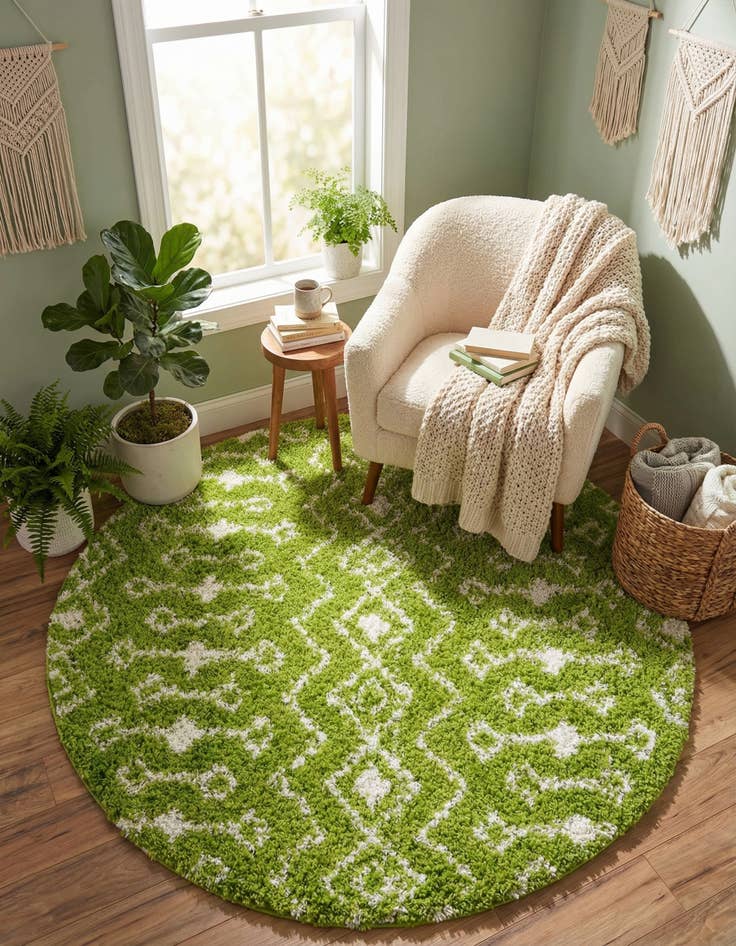 Detail image of  5' 3 x 5' 3 Moroccan Trellis Shag Round Rug