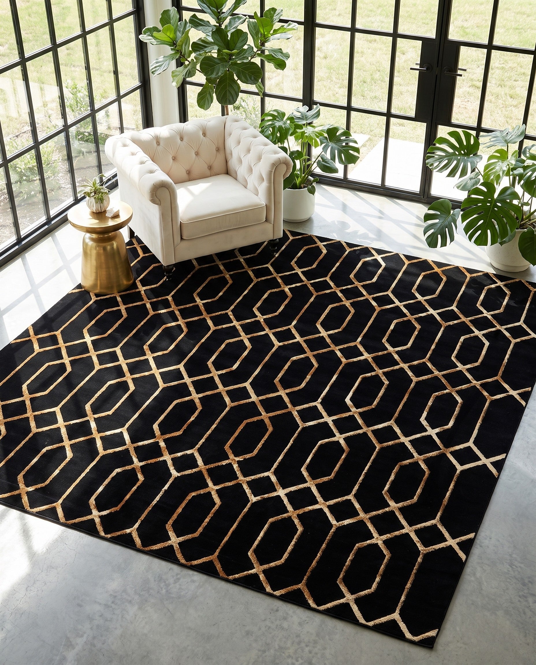 10' x 10' Marilyn Monroe™ Glam Trellis Square Rug