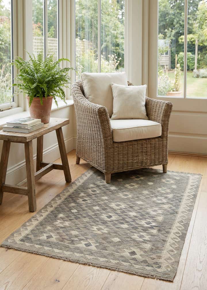 3' 11 x 5' 9 Hand Woven Kilim Maymana Wool Rug