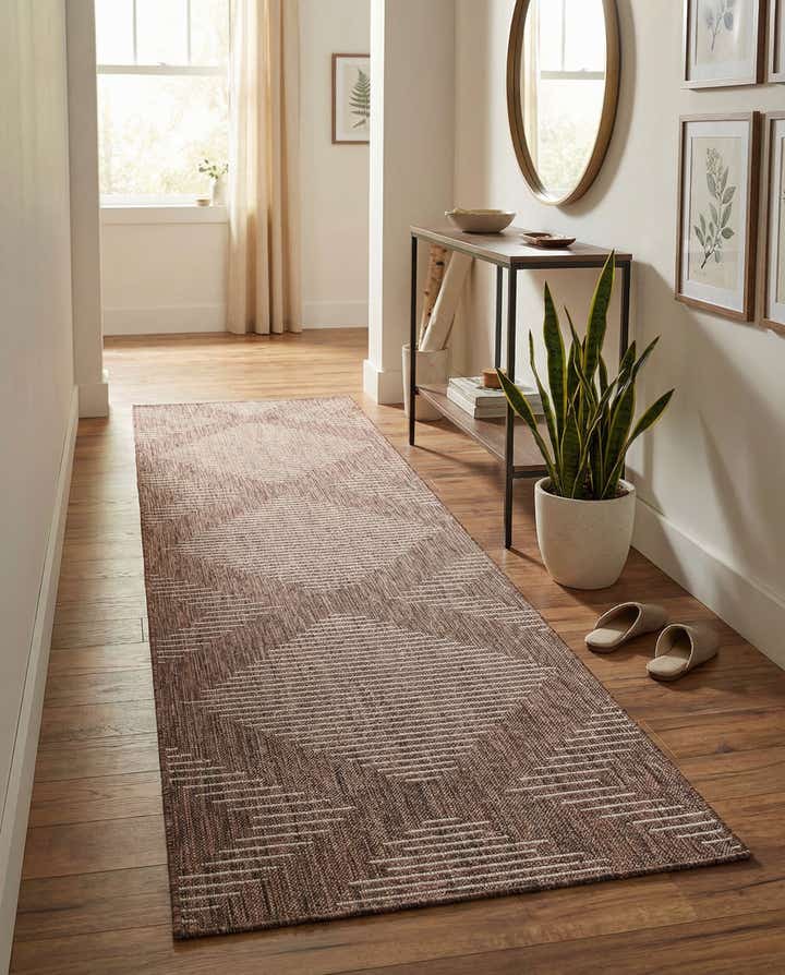 2' x 8' Easy-Clean Modern Indoor / Outdoor Runner Rug