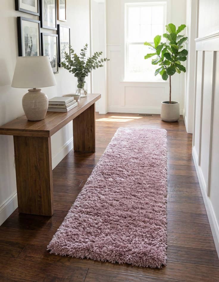 Detail image of 2' 7 x 13' Infinity Shag Runner Rug