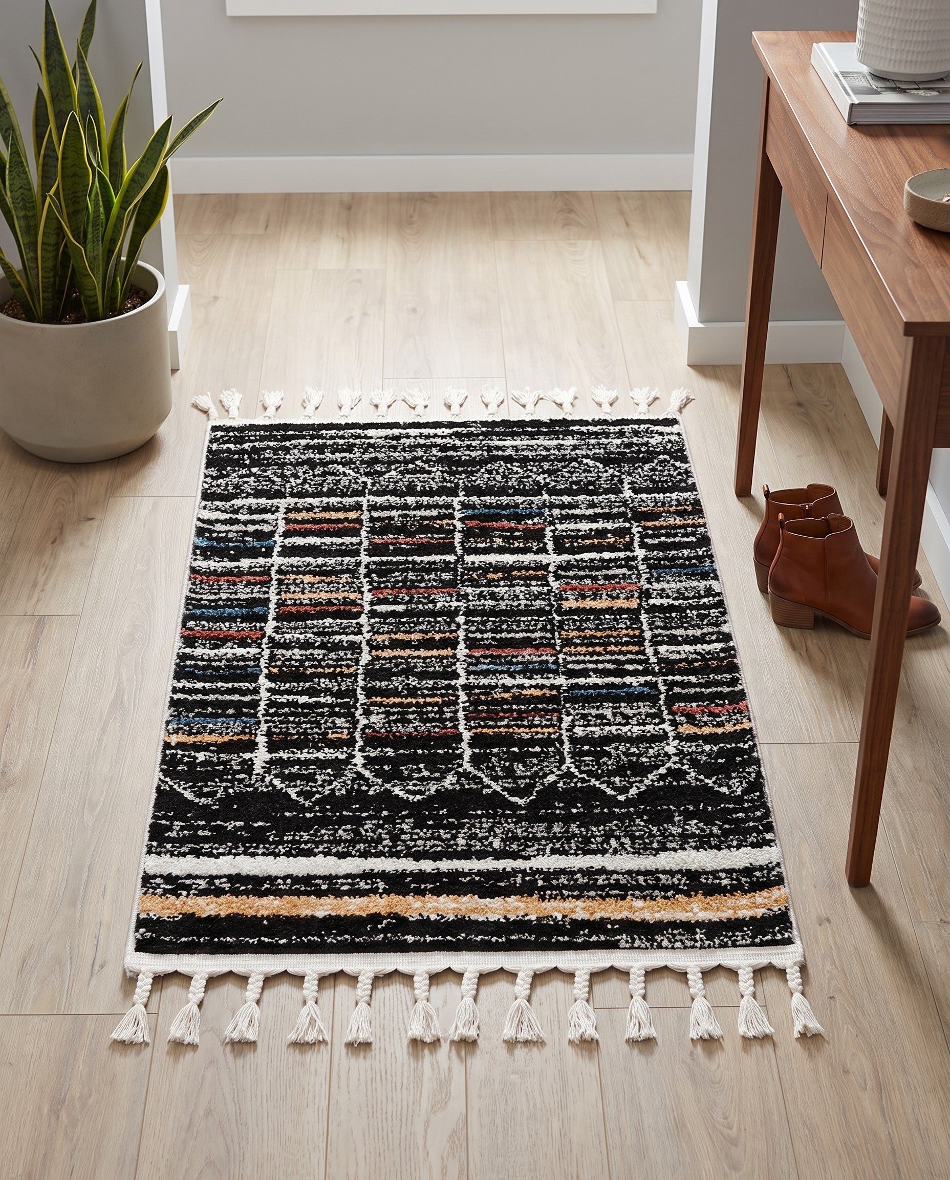 2' x 3' Aramis Rug