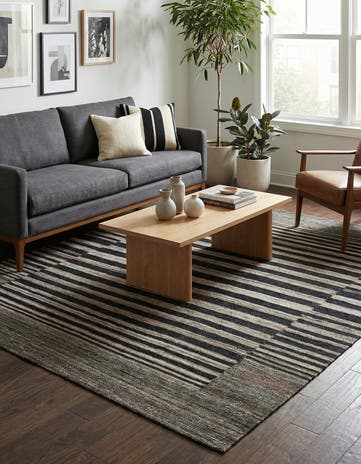 5' 4 x 6' 2 Hand Woven Kilim Modern Wool Rug