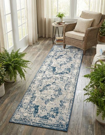 2' x 6' 7 Monte Carlo Runner Rug