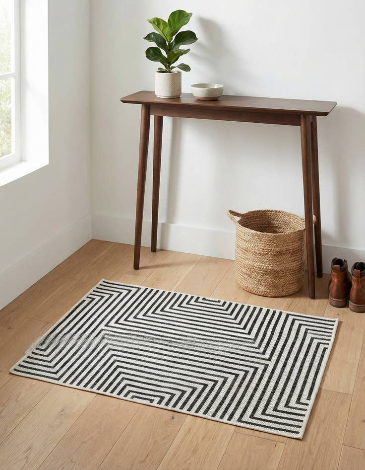Detail image of  2' x 3'  Washable Modern Indoor / Outdoor Rug