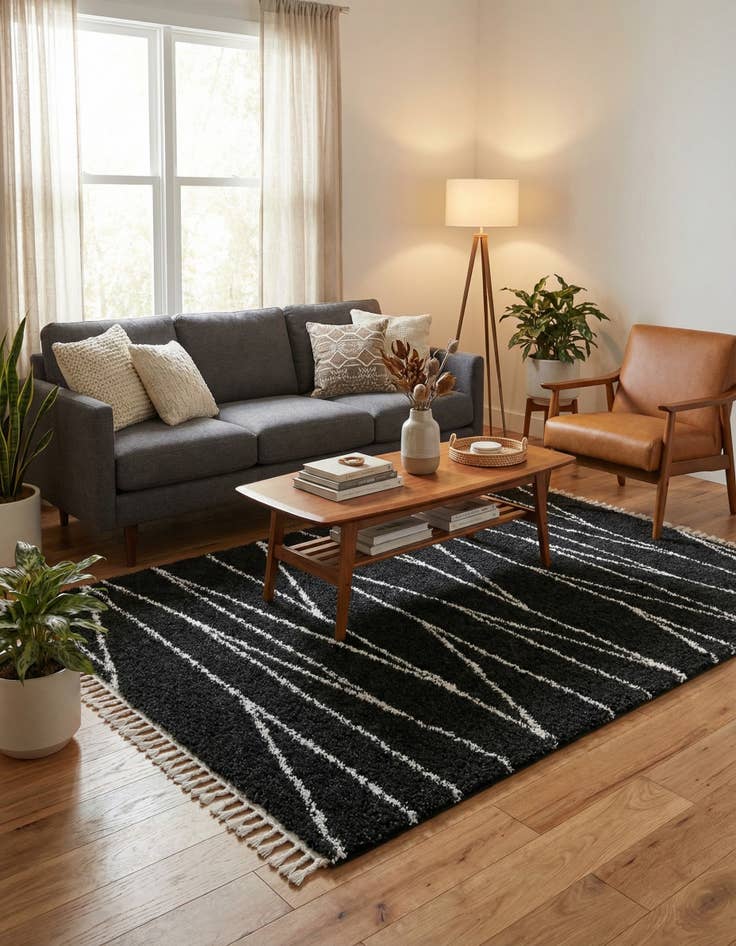 Detail image of  7' 10 x 10' Serenity Shag Rug