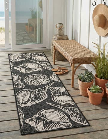 2' x 6' Easy-Clean Coastal Indoor / Outdoor Runner Rug