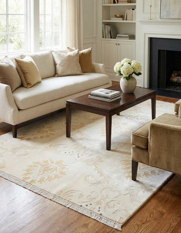 5' 7 x 7' 9 Hand Knotted Darya Wool Rug