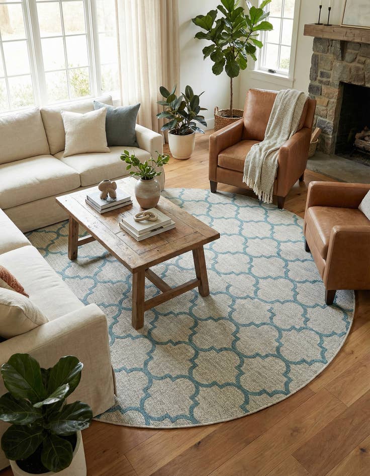 Detail image of 10' 8 x 10' 8 Easy-Clean Trellis Indoor / Outdoor Round Rug