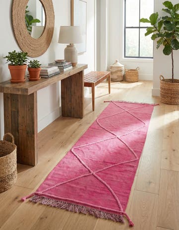 2' 6 x 8' Hand Woven Kilim Modern Wool Runner Rug