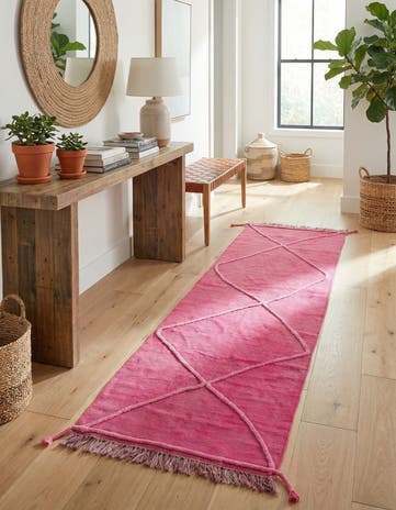 2' 6 x 8' Hand Woven Kilim Modern Wool Runner Rug