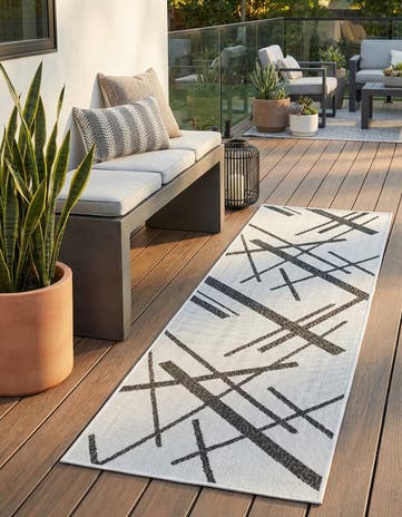 Black and White Easy-Clean Modern Indoor / Outdoor Runner Rug