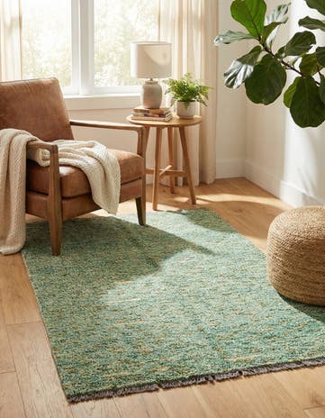 2' 8 x 4' 2 Hand Knotted Darya Wool Rug