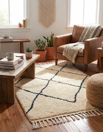 3' 4 x 4' 10 Hand Knotted Moroccan Wool Rug
