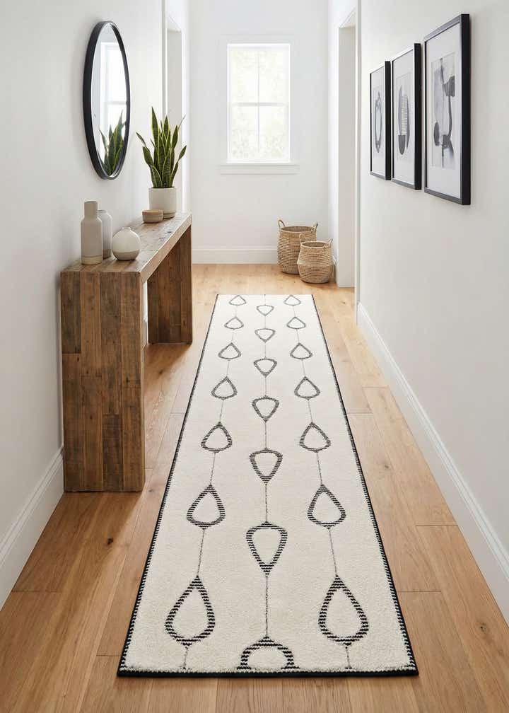 2' 7 x 12' Prismatic Runner Rug