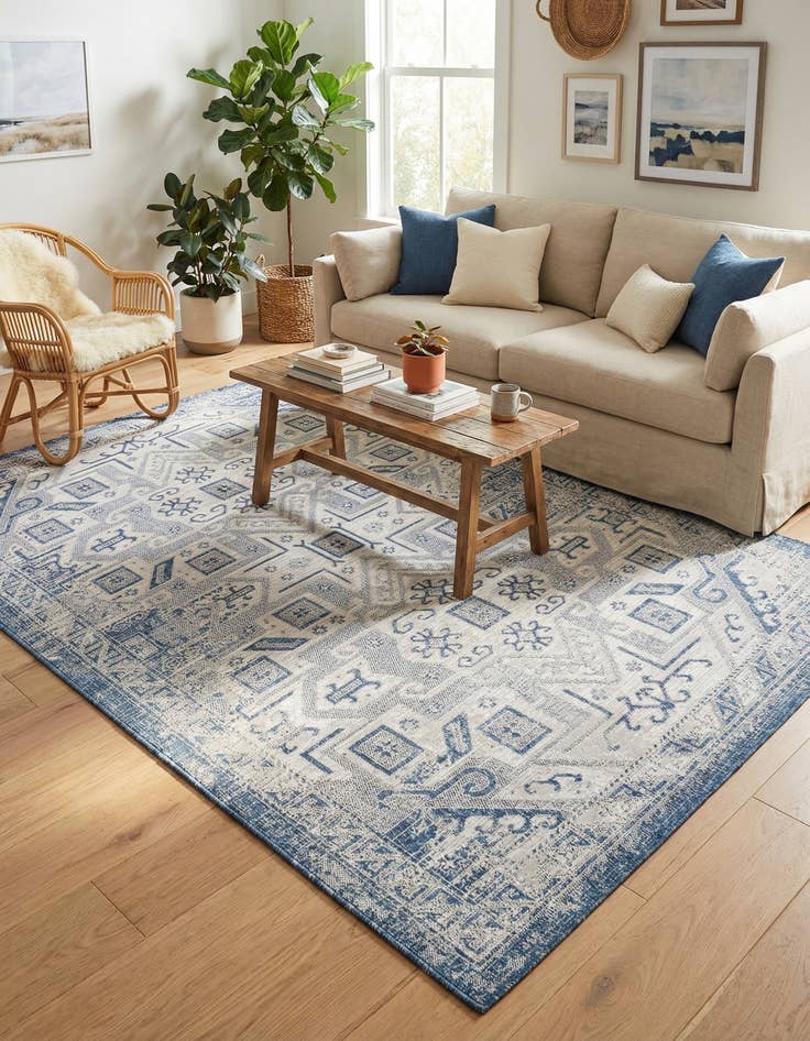 Detail image of  6' x 9'  Washable Aztec Indoor / Outdoor Rug