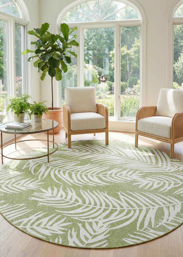 12' x 12' Easy-Clean Botanical Indoor / Outdoor Round Rug