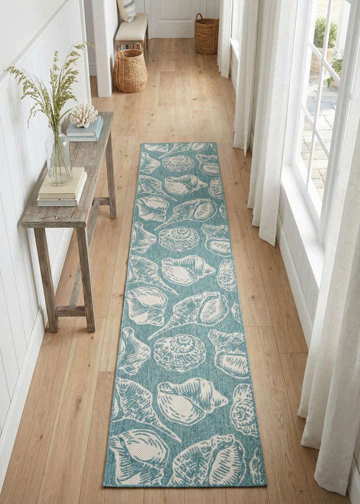 2' 7 x 12' Easy-Clean Coastal Indoor / Outdoor Runner Rug