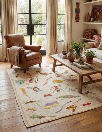 4' 2 x 5' 7 Hand Woven Kilim Suzani Wool Rug