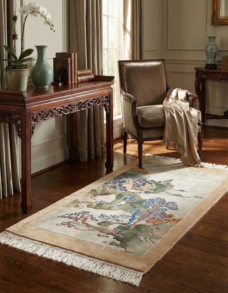 Detail image of 2' x 4' China Silk Rug