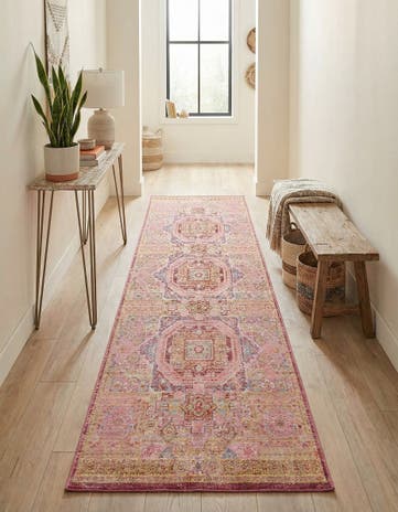 2' 7 x 9' 10 Alexis Runner Rug