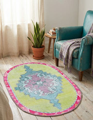Green Washable Timeless Oval Rug