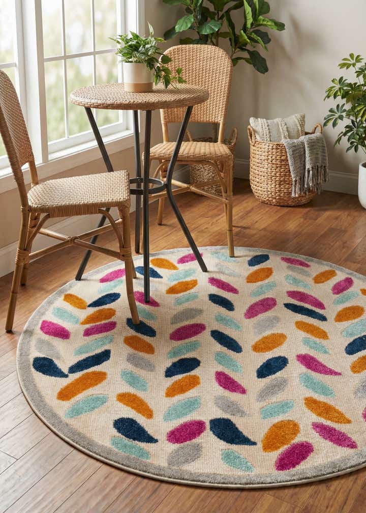 5' 3 x 5' 3 Easy-Clean Aruba Indoor / Outdoor Round Rug