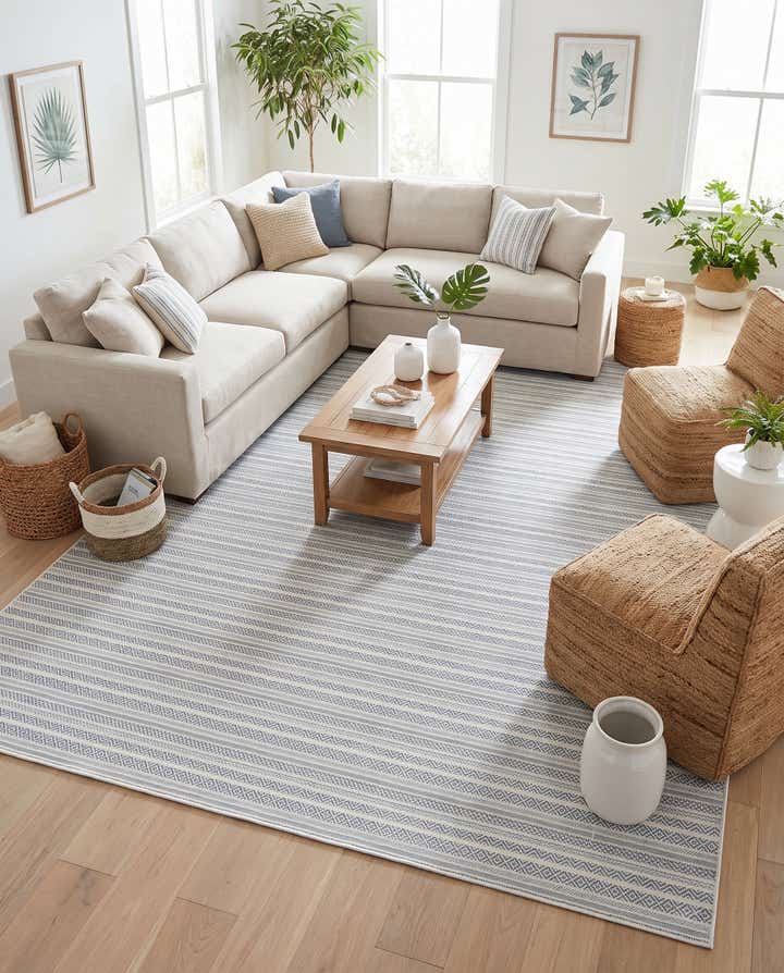 10' x 14' Easy-Clean Striped Indoor / Outdoor Rug