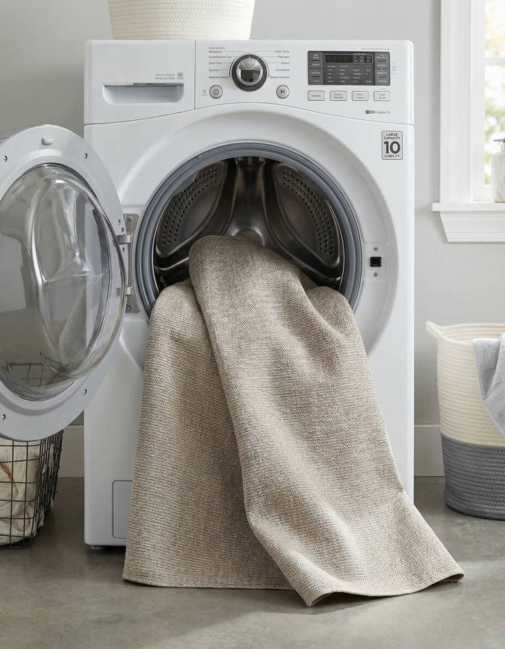 Detail image of 7' 10 x 7' 10  Washable Solid Indoor / Outdoor Square Rug