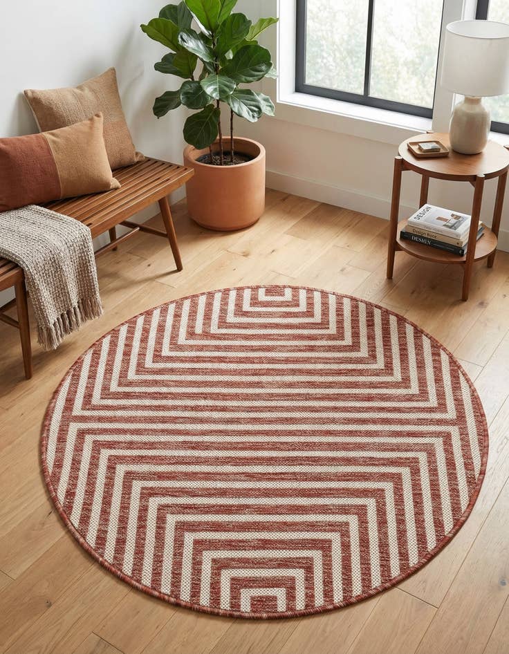 Detail image of  3' x 3'  Washable Modern Indoor / Outdoor Round Rug