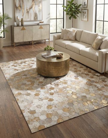5' 4 x 7' 7 Cowhide Stocks Rug