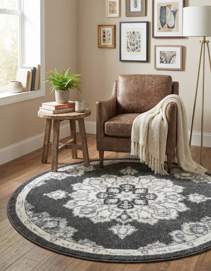 Detail image of 5' x 5' Parker Round Rug