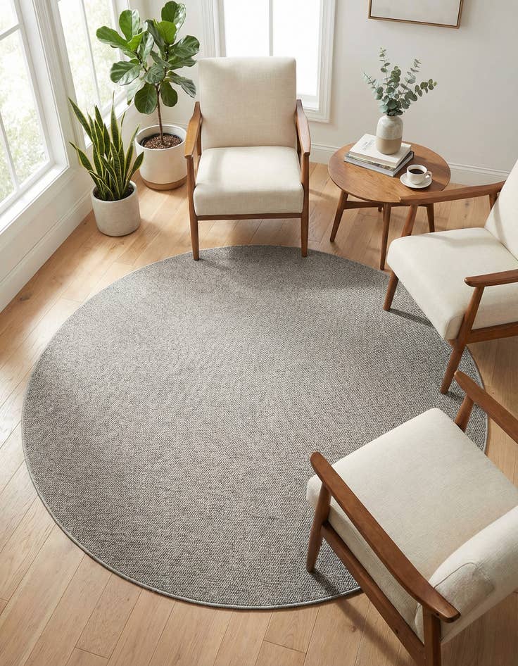 Detail image of 7' 10 x 7' 10 Easy-Clean Solid Indoor / Outdoor Round Rug