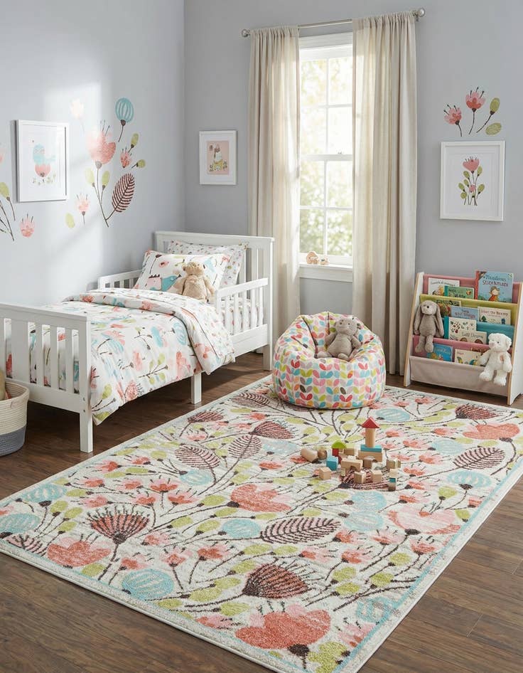 Detail image of 5' 3 x 8' Flowers Whimsy Kids Rug