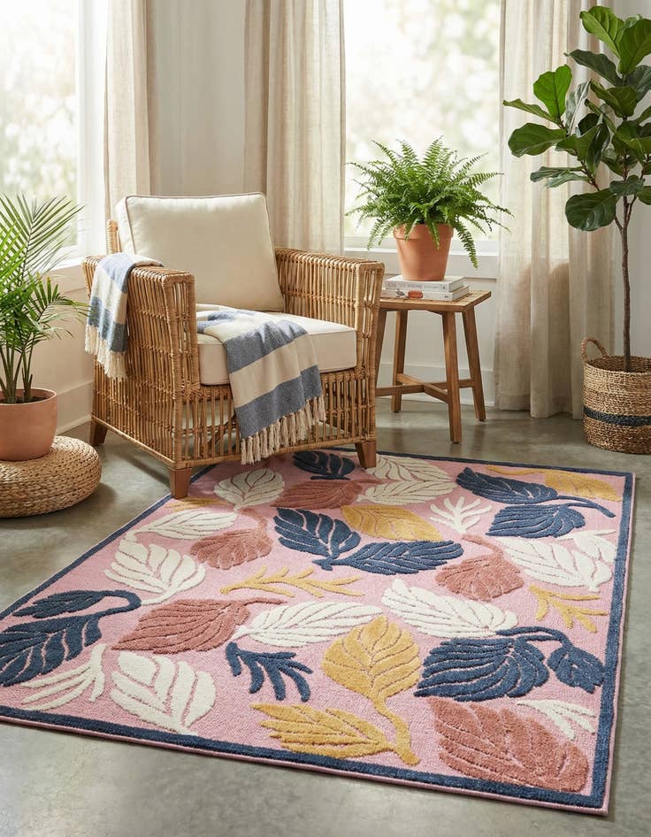 Detail image of 5' x 7' 7  Washable  Indoor / Outdoor Rug