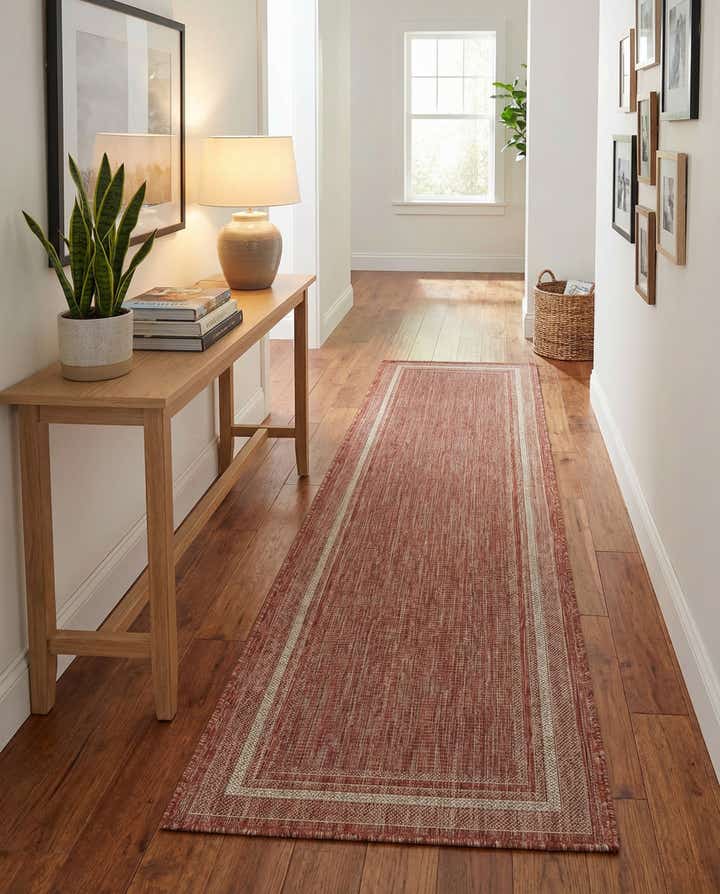 2' 7 x 10' Easy-Clean Border Indoor / Outdoor Runner Rug