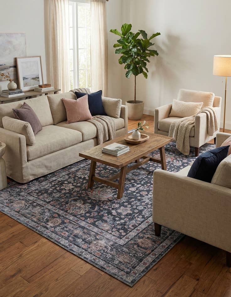 Detail image of 6' x 9' Yara Rug