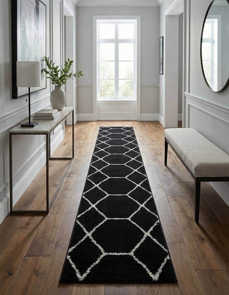 Detail image of 1' x 15' Trellis Frieze Runner Rug