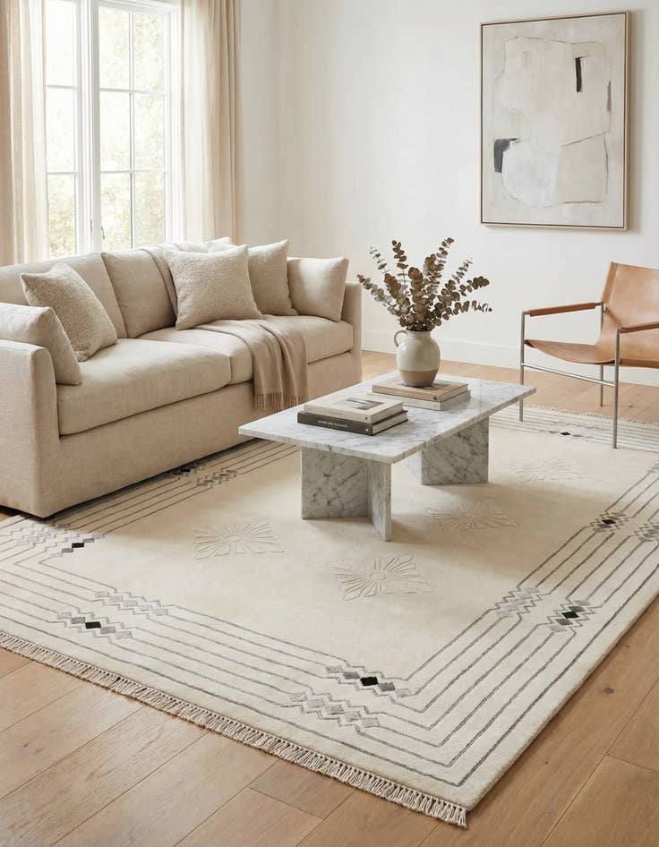 Detail image of 5' 8 x 7' 11  Hand Knotted Darya Rug