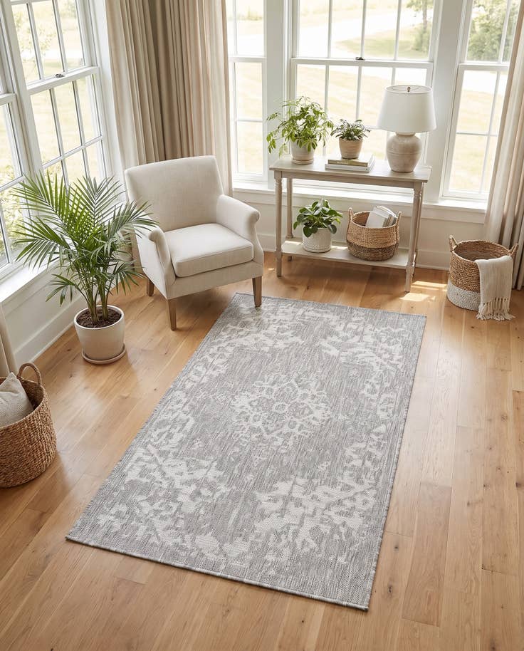 Detail image of 3' x 5' 3 Easy-Clean Jill Zarin Dubai Indoor / Outdoor Rug