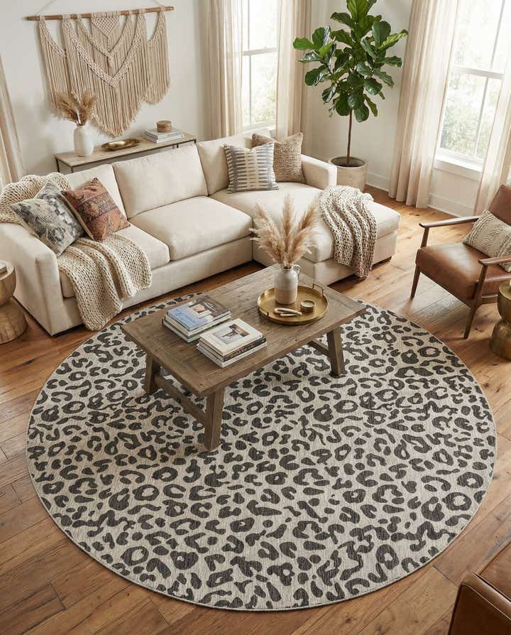 13' x 13' Easy-Clean Safari Indoor / Outdoor Round Rug