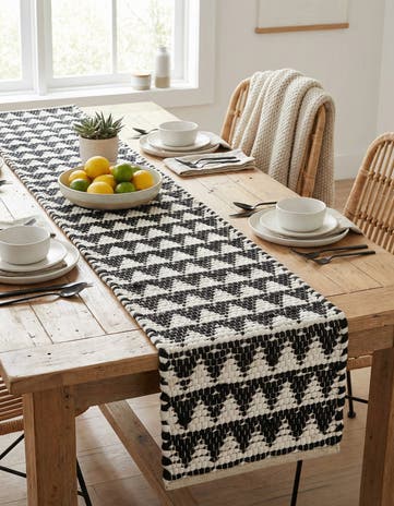 1' 2 x 4' 1 Hand Woven Chindi Jute Table Runner Rug