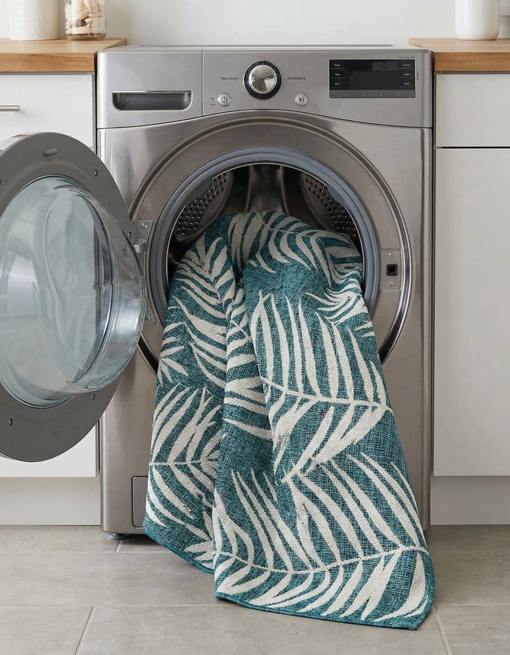 Detail image of 5' 3 x 8'  Washable Botanical Indoor / Outdoor Rug