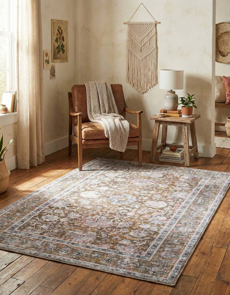 Detail image of  3' 3 x 5' 3 Yara Rug