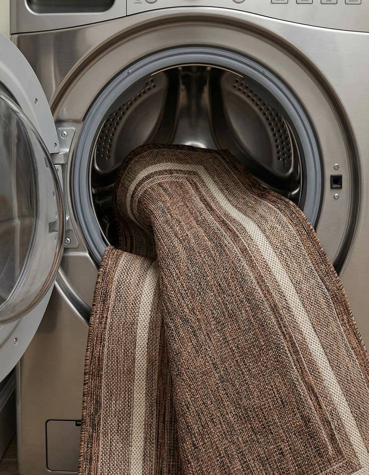 Detail image of  5' 3 x 8'  Washable Border Indoor / Outdoor Rug