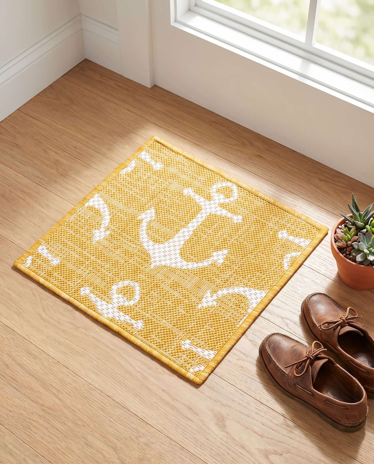 1' 4 x 1' 4 Easy-Clean Coastal Indoor / Outdoor Sample Rug